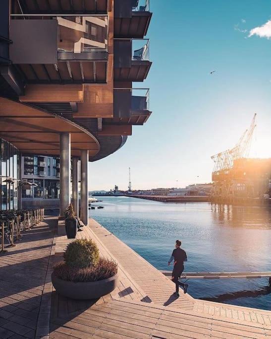 Tjuvholmen / Aker Brygge - Most Expensive Area In Oslo!アパートメント エクステリア 写真