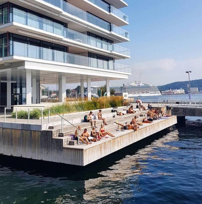 Tjuvholmen / Aker Brygge - Most Expensive Area In Oslo!アパートメント エクステリア 写真